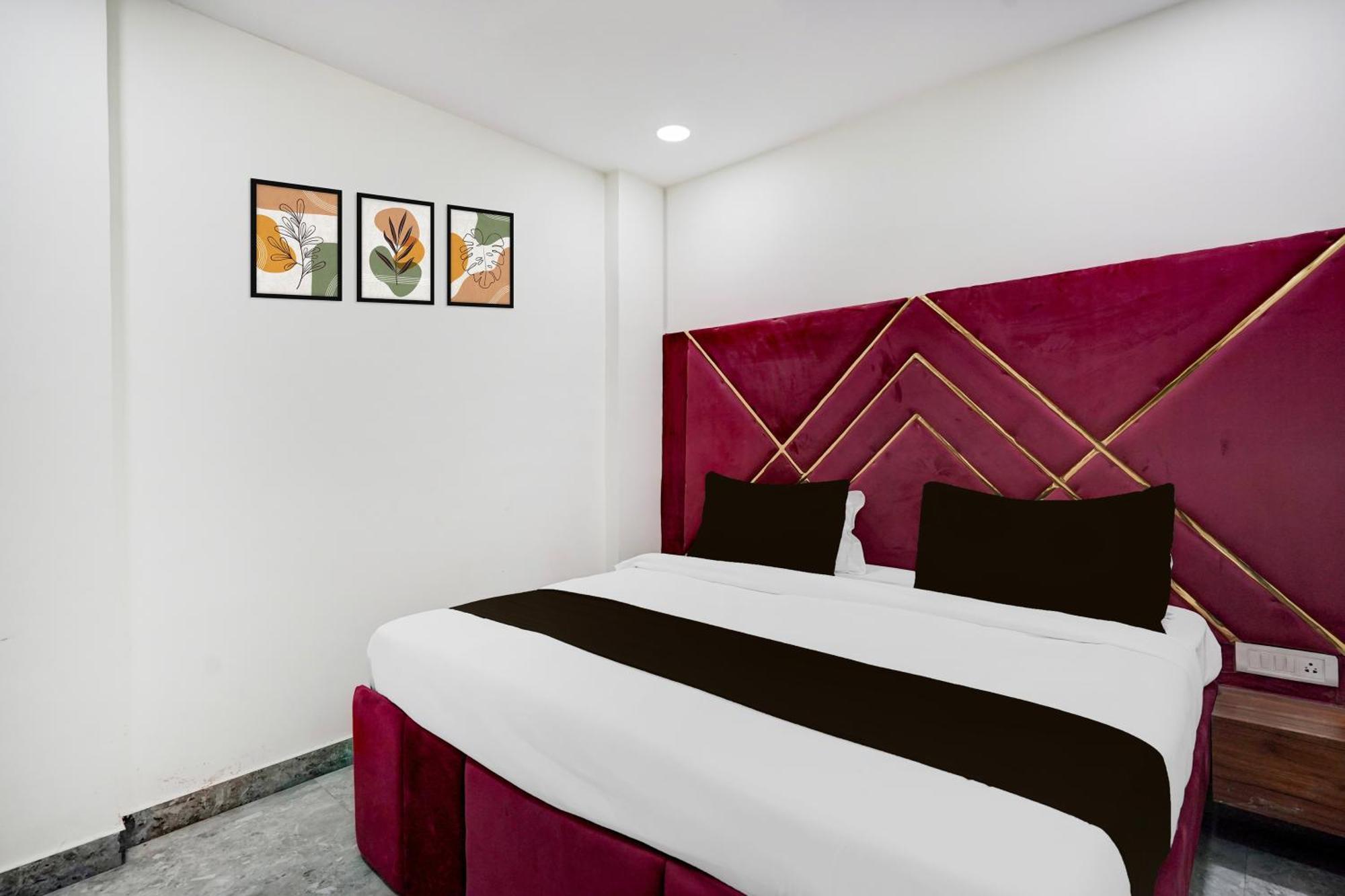 Hotel O Indirapuram Grand Ghaziabad Buitenkant foto